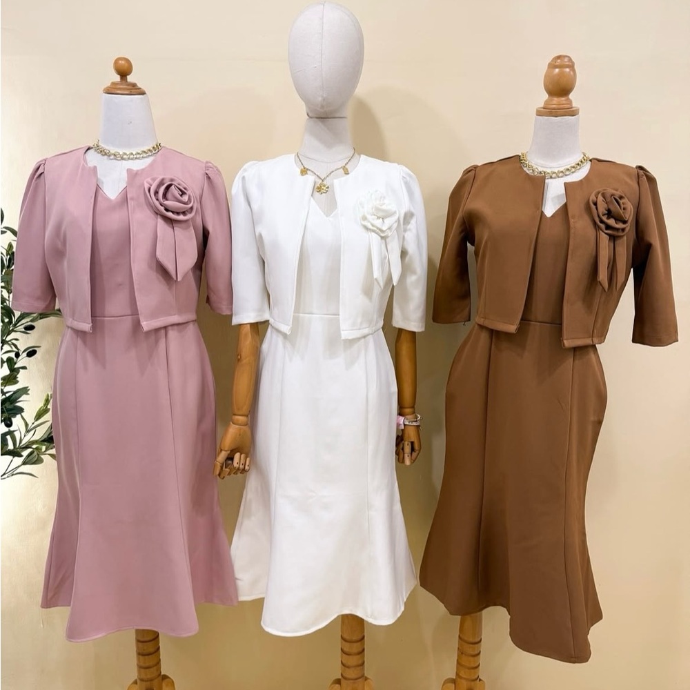 BANGKOK🇹🇭 Elegant Women's Dress Set only White Available